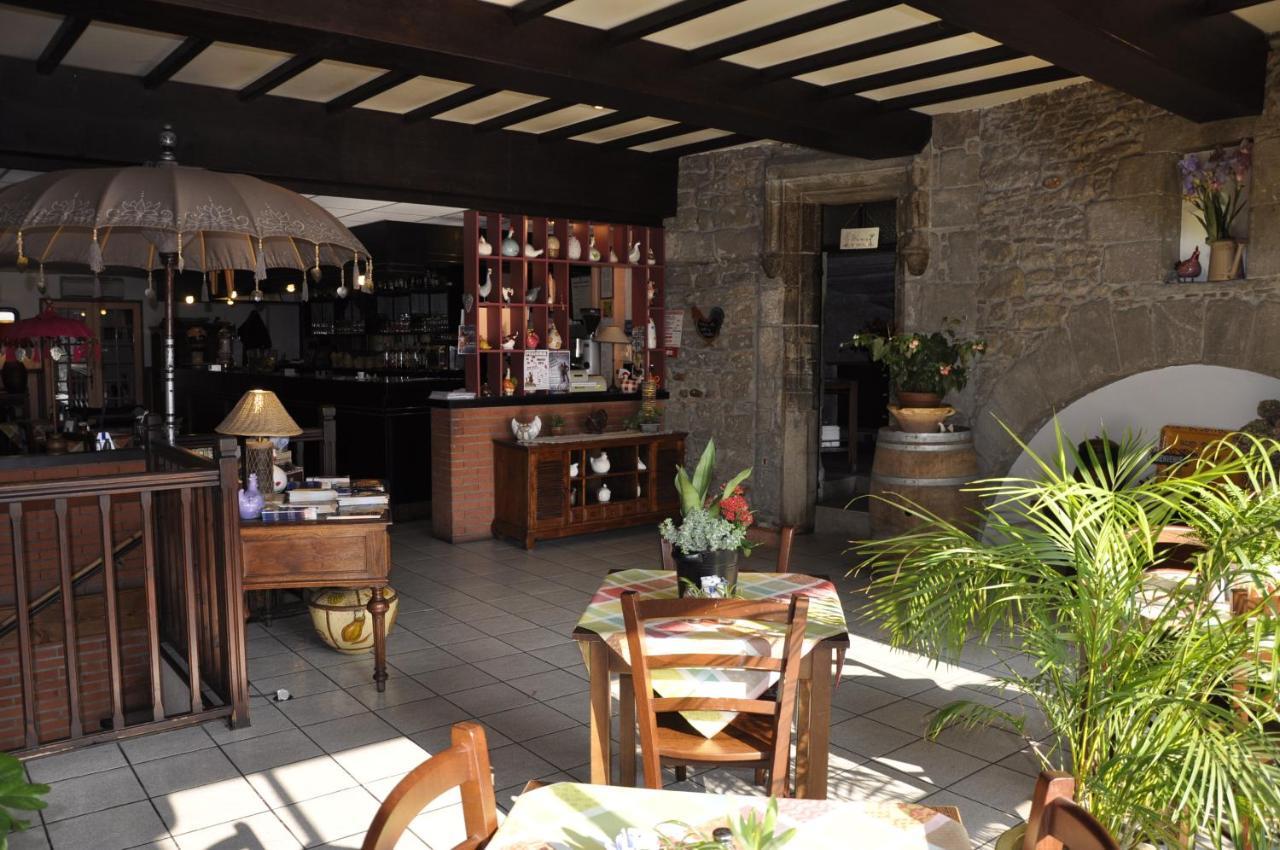 Les Deux Acacias Hotel Villepinte  Exterior photo